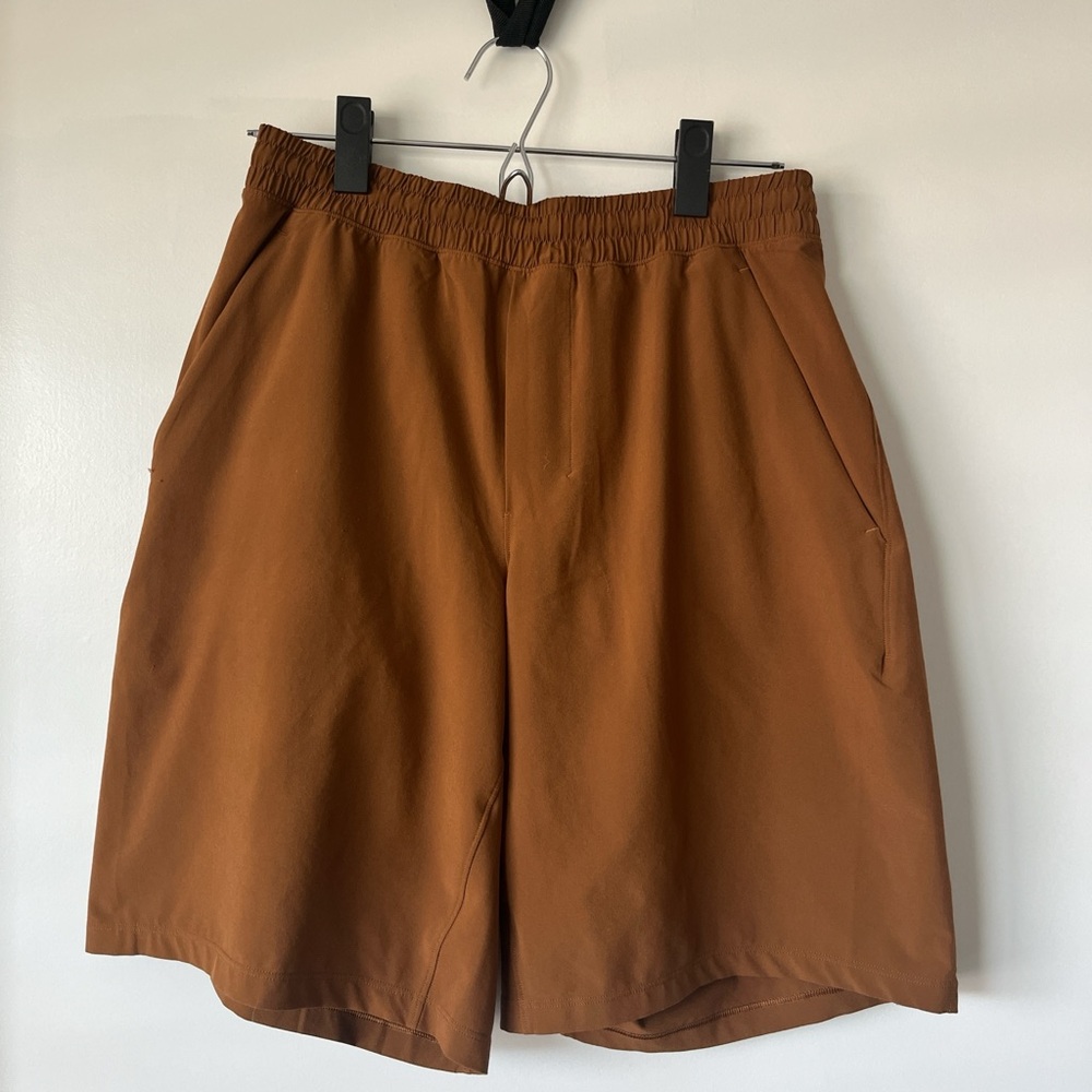 Lululemon workout shorts - Picture 2 of 6